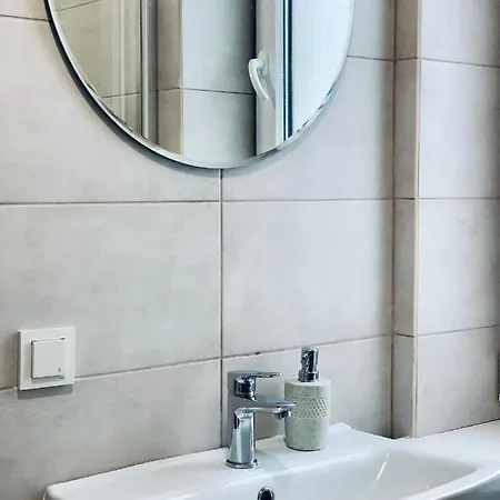 Holiday home макс *