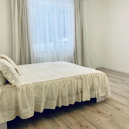 макс Holiday home *